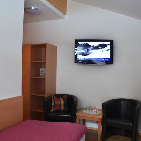 Hotel Haus Stockibach Sankt Anton am Arlberg Esterno foto